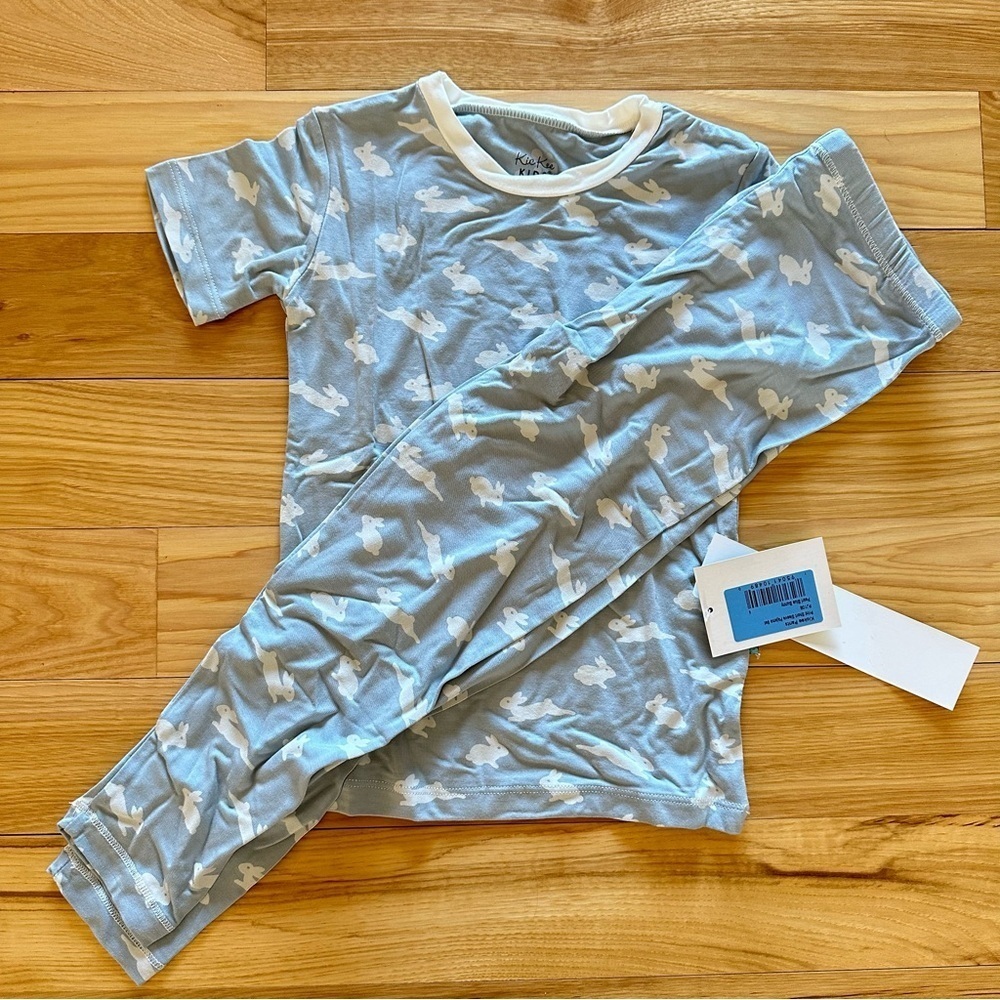 KicKee Pants Soft Bamboo Pearl Blue bunny 2pc Pajamas Easter Child 6 NWT
